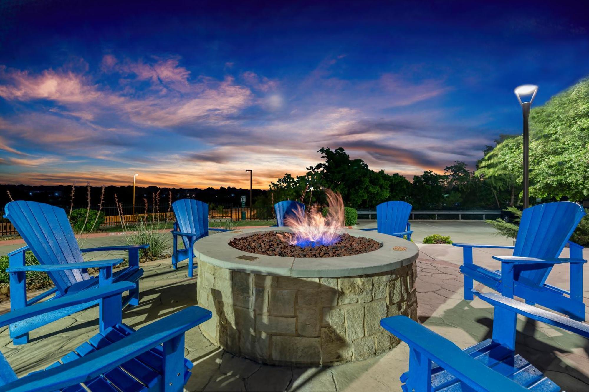 Soka Suites Dallas - Las Colinas 어빙 외부 사진